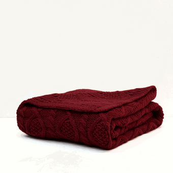 Cable Knit Frazada