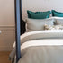 Detalle de la tela Lyocell en duvet cover, fibra natural con brillo sutil y tacto sedoso