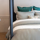 Detalle de la tela Lyocell en duvet cover, fibra natural con brillo sutil y tacto sedoso