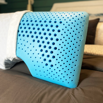Shoulder Cutout